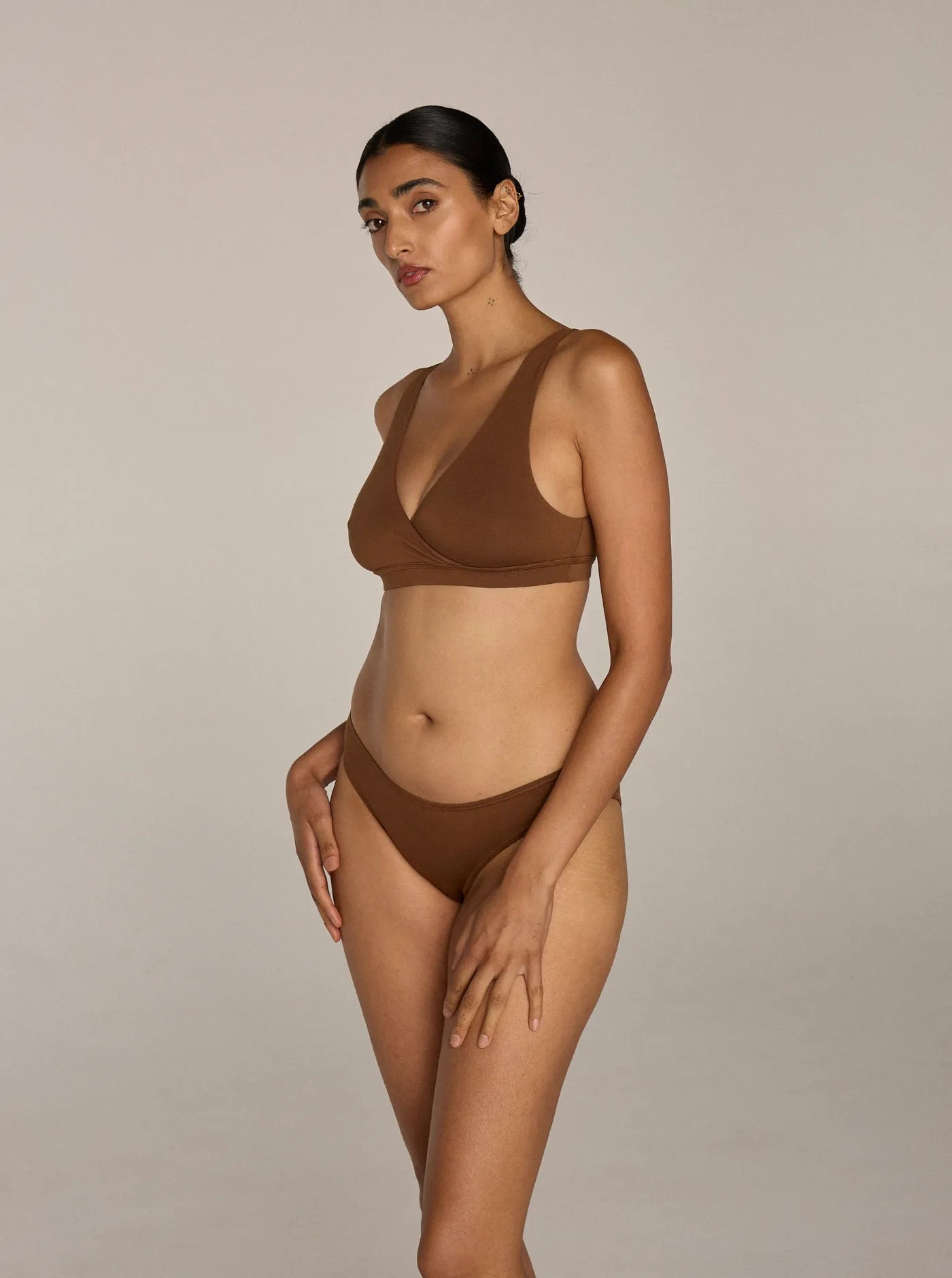 Cleo Crossover Bra Earth