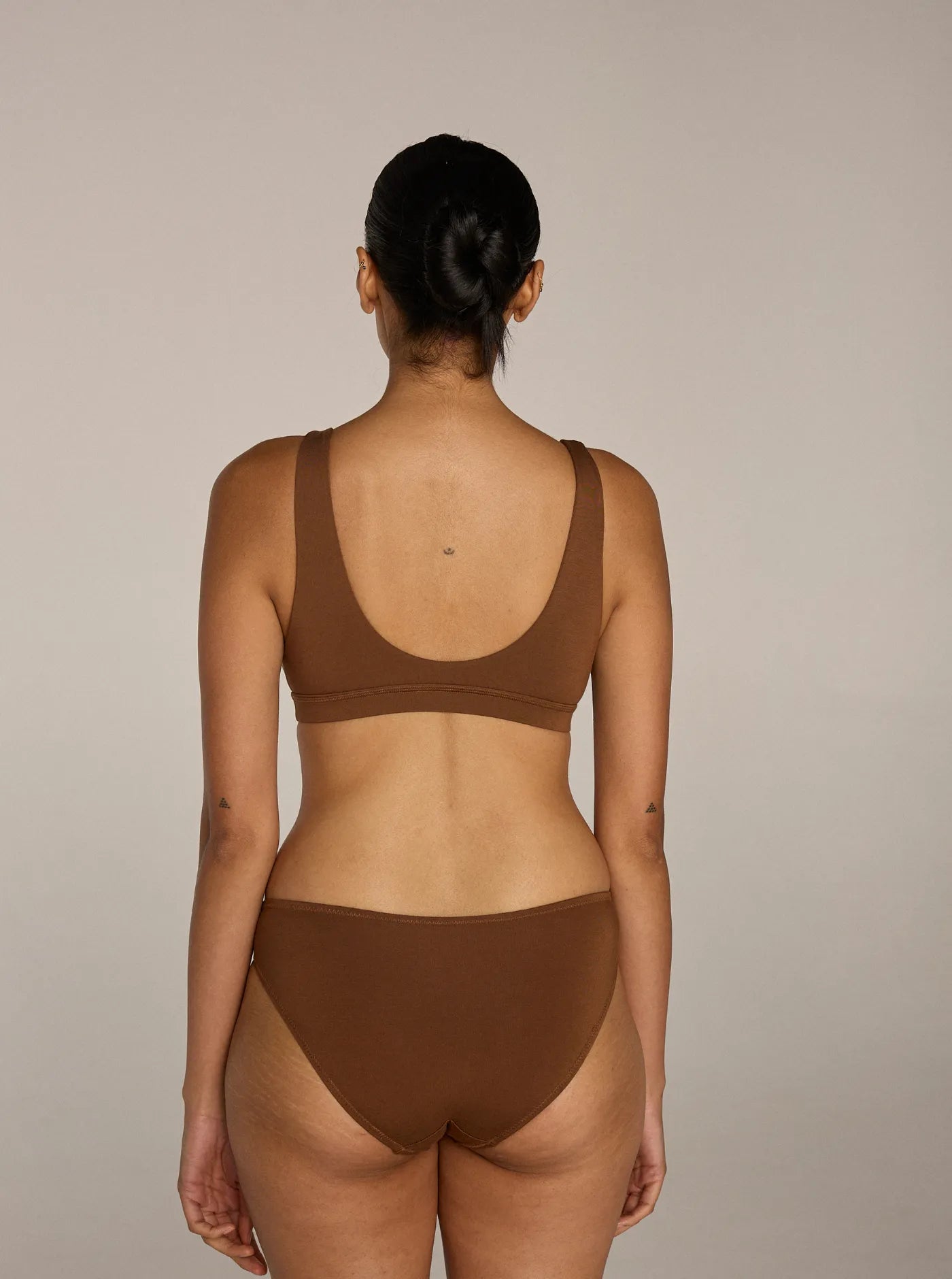 Cleo Crossover Bra Earth