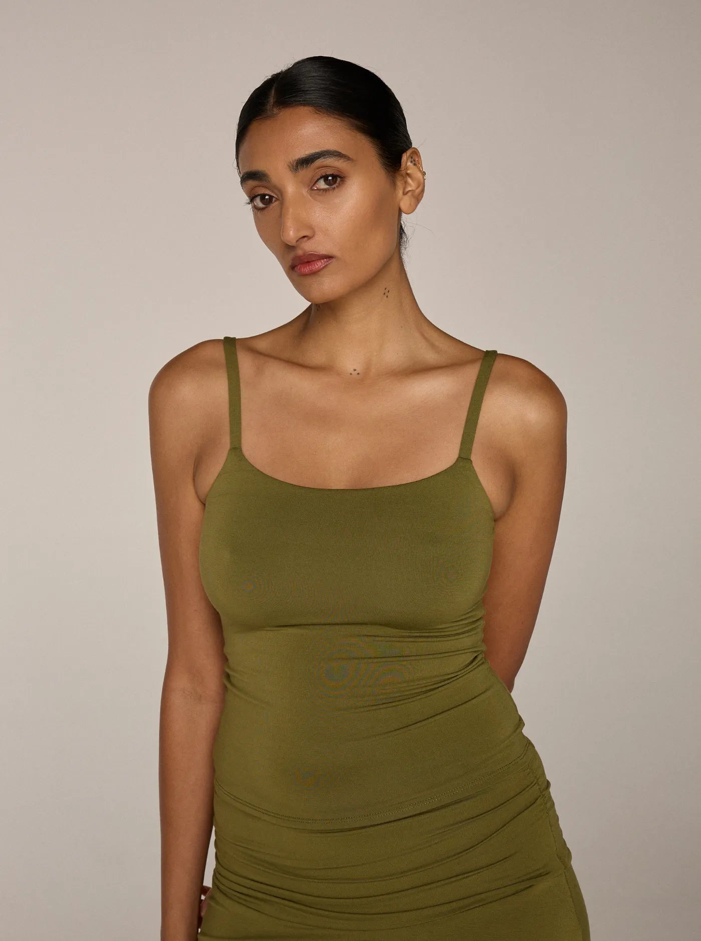 Pebble Singlet Olive