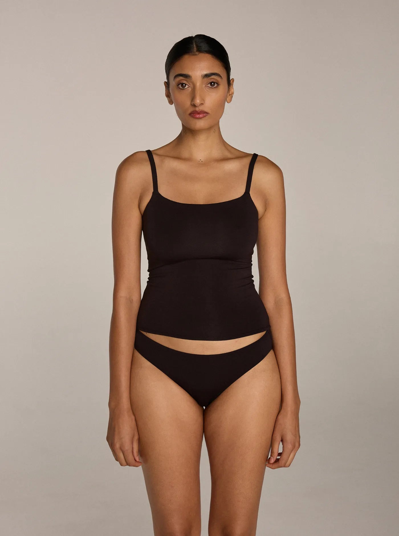 Pebble Singlet Charcoal