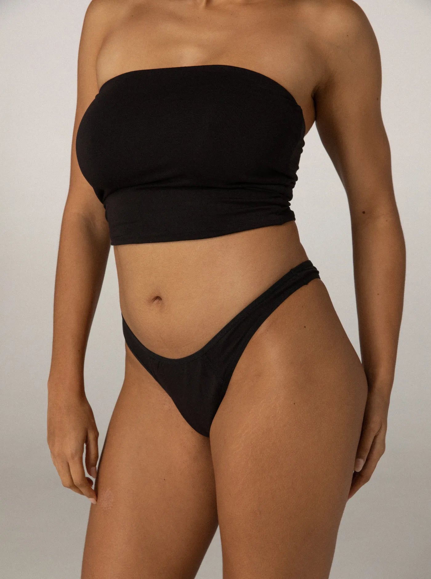 Eva G-String Charcoal