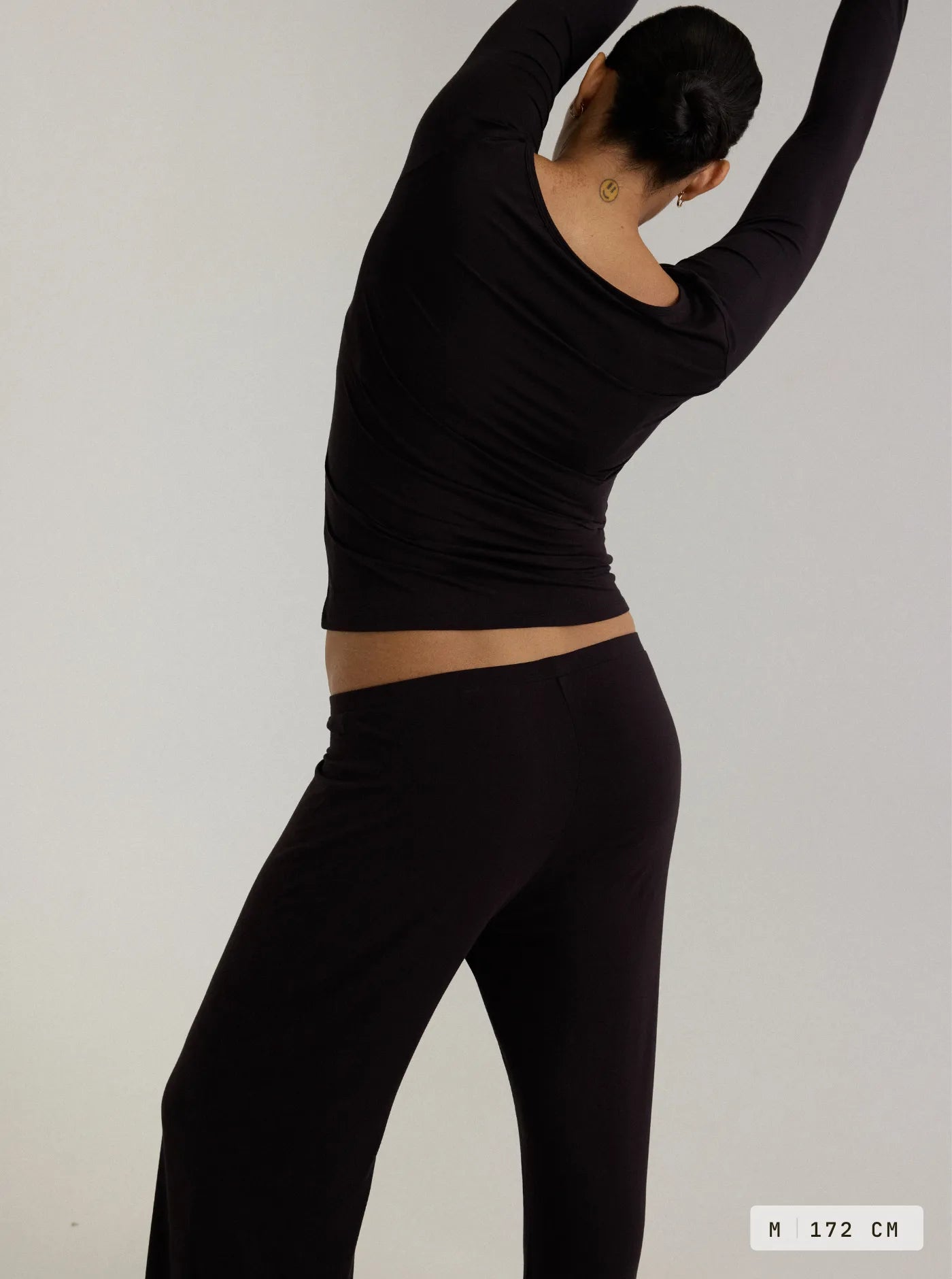Koru Straight Pant Charcoal