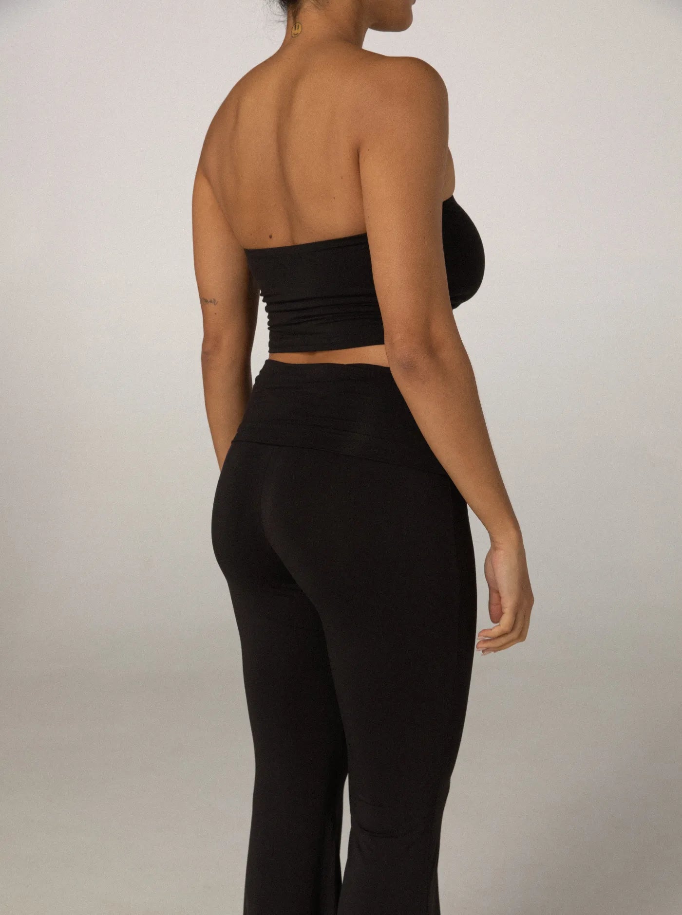 Mila Flares Charcoal