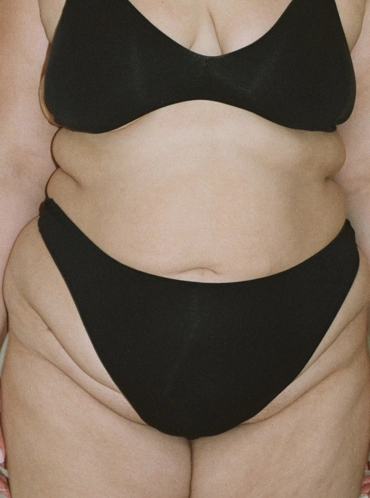 Moana High Waist G-String Charcoal