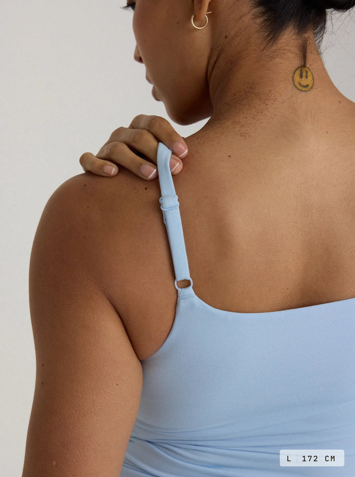 Pebble Singlet Sky