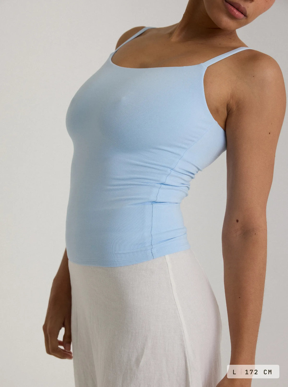 Pebble Singlet Sky