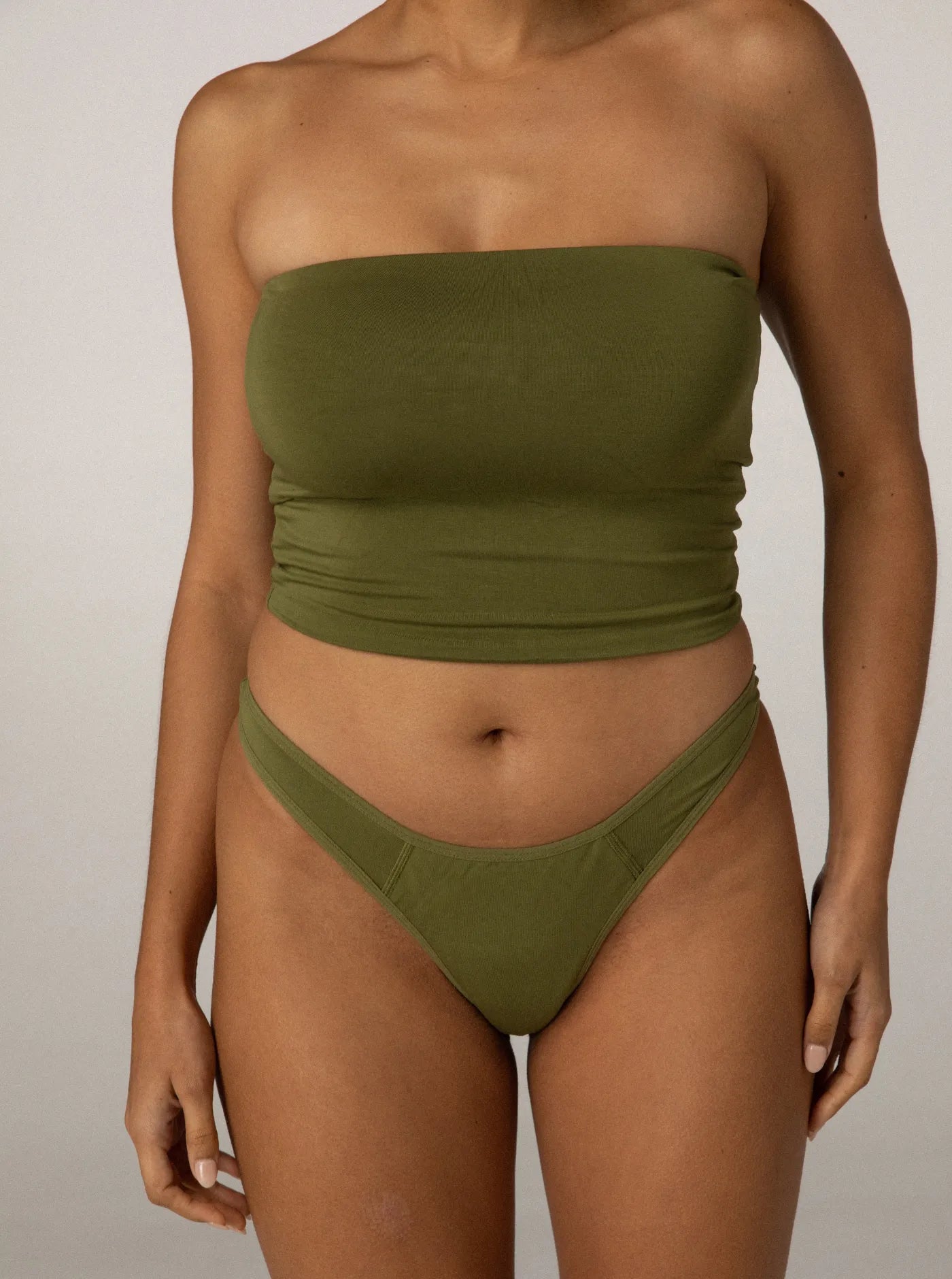 Period & Leakproof G-string Olive
