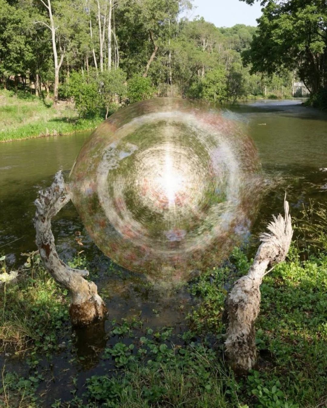 Capricorn Full Moon: Finding balance in the polarity