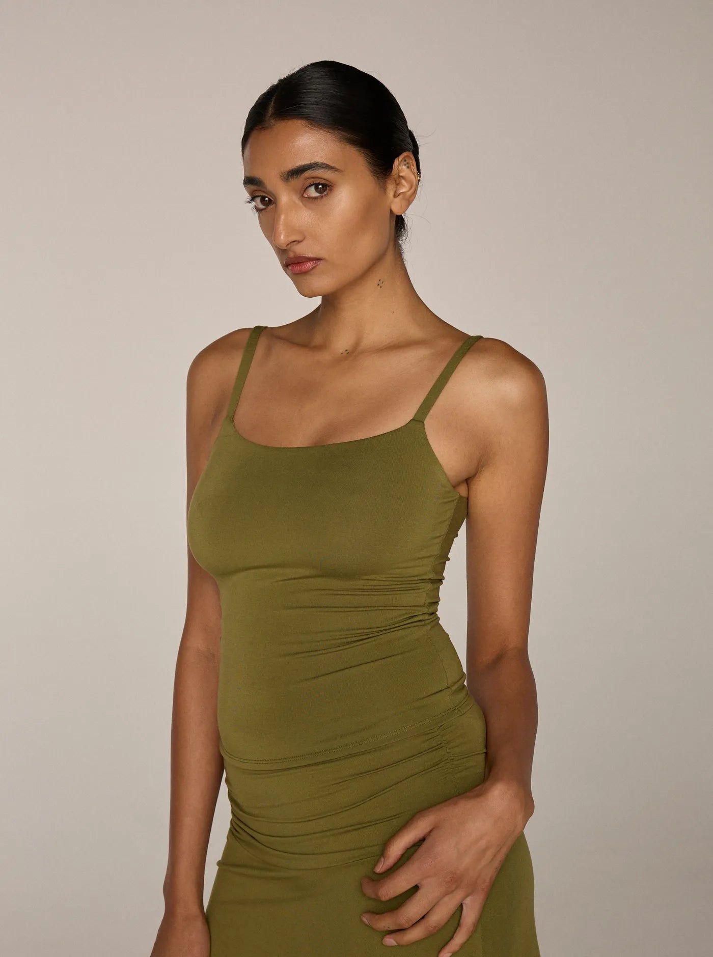 Pebble Singlet Olive