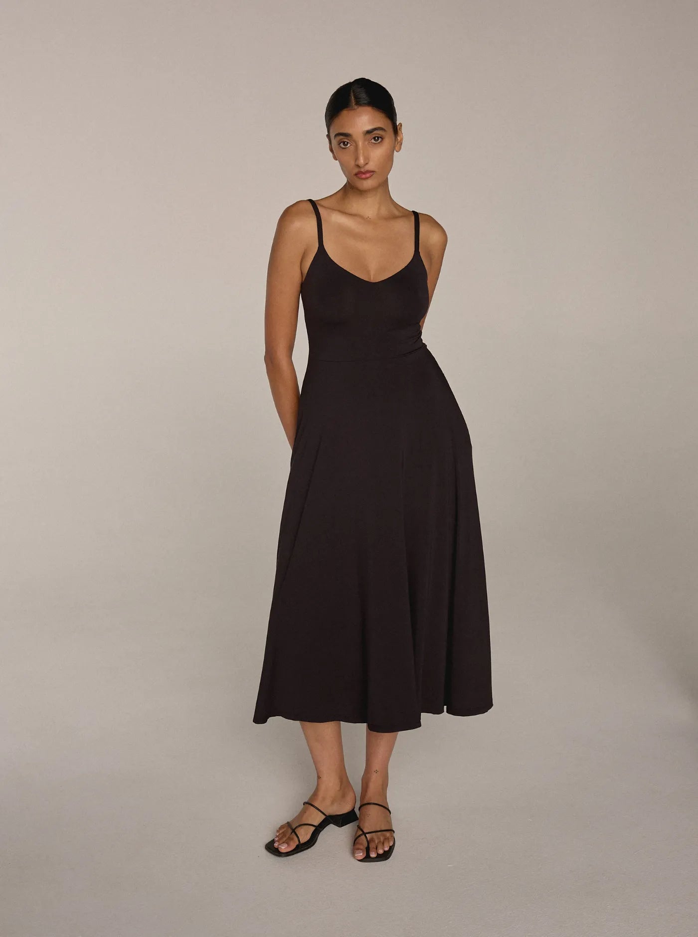 Pia Dress Charcoal