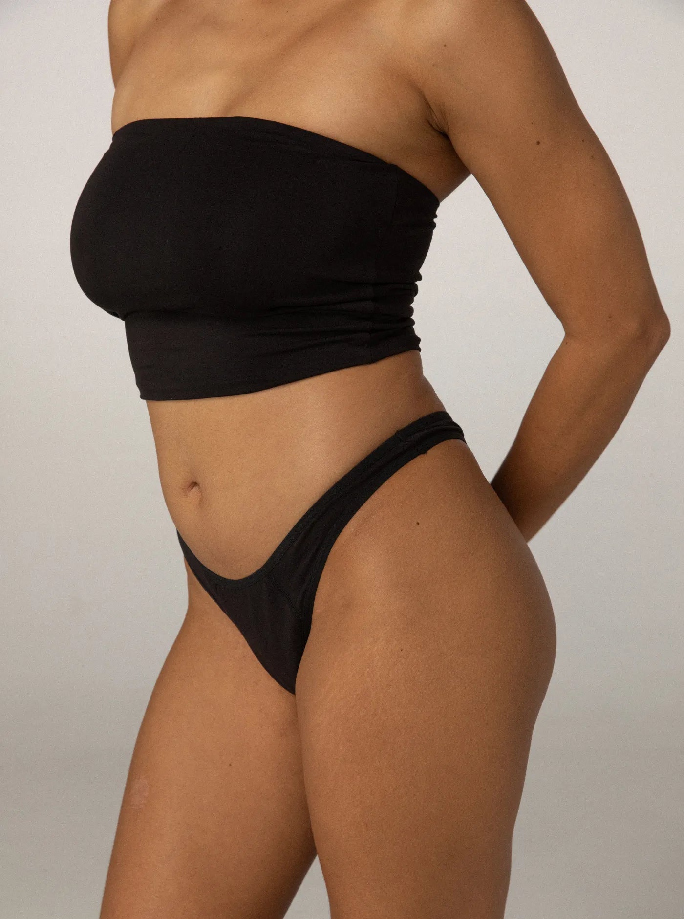 Ami Bandeau Charcoal