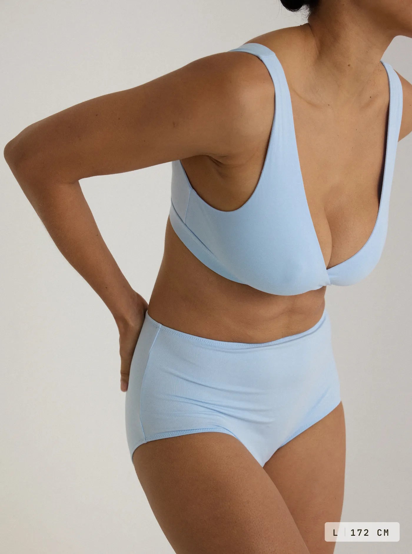 Cleo Crossover Bra Sky