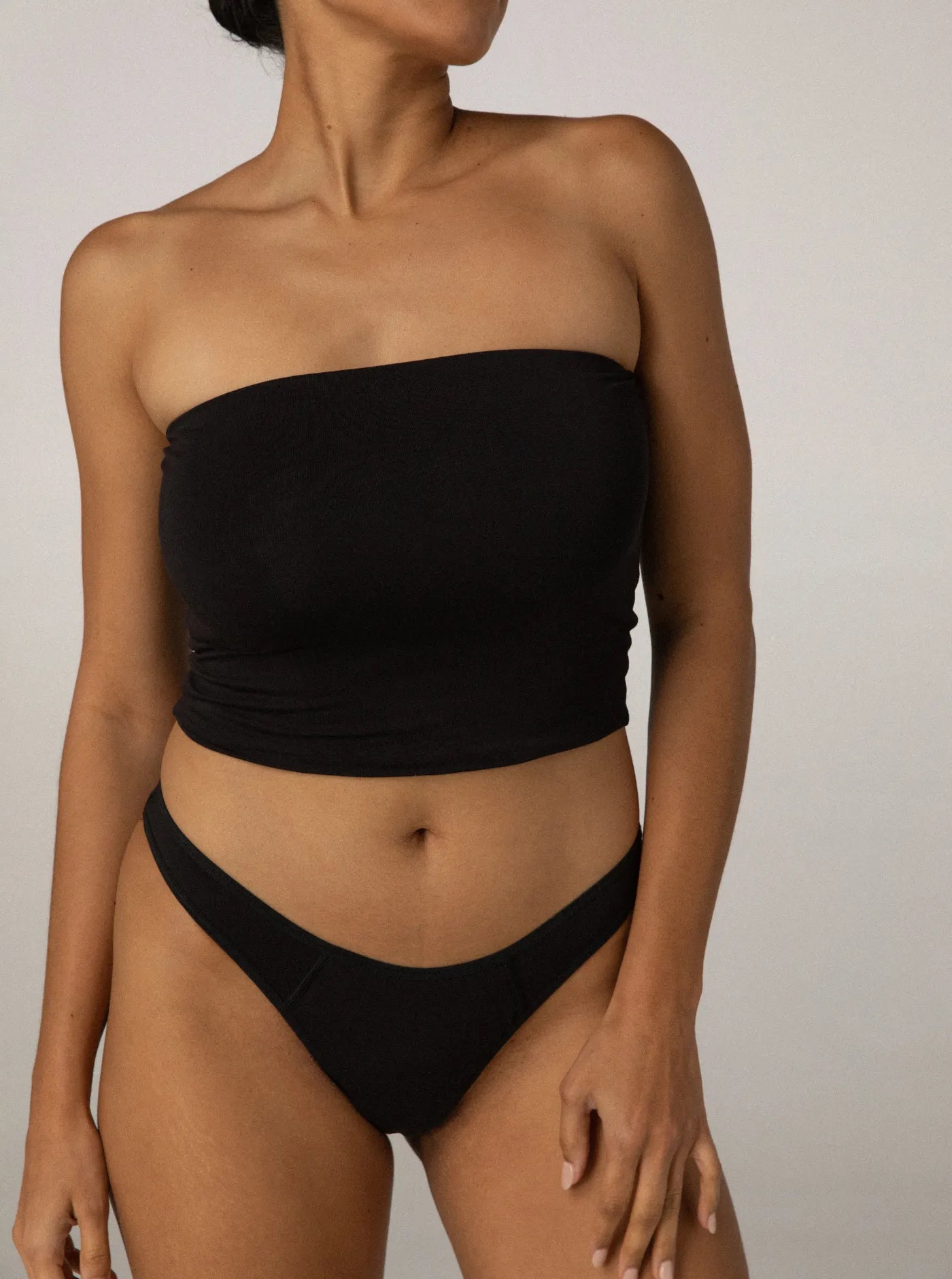 Eva G-String Charcoal