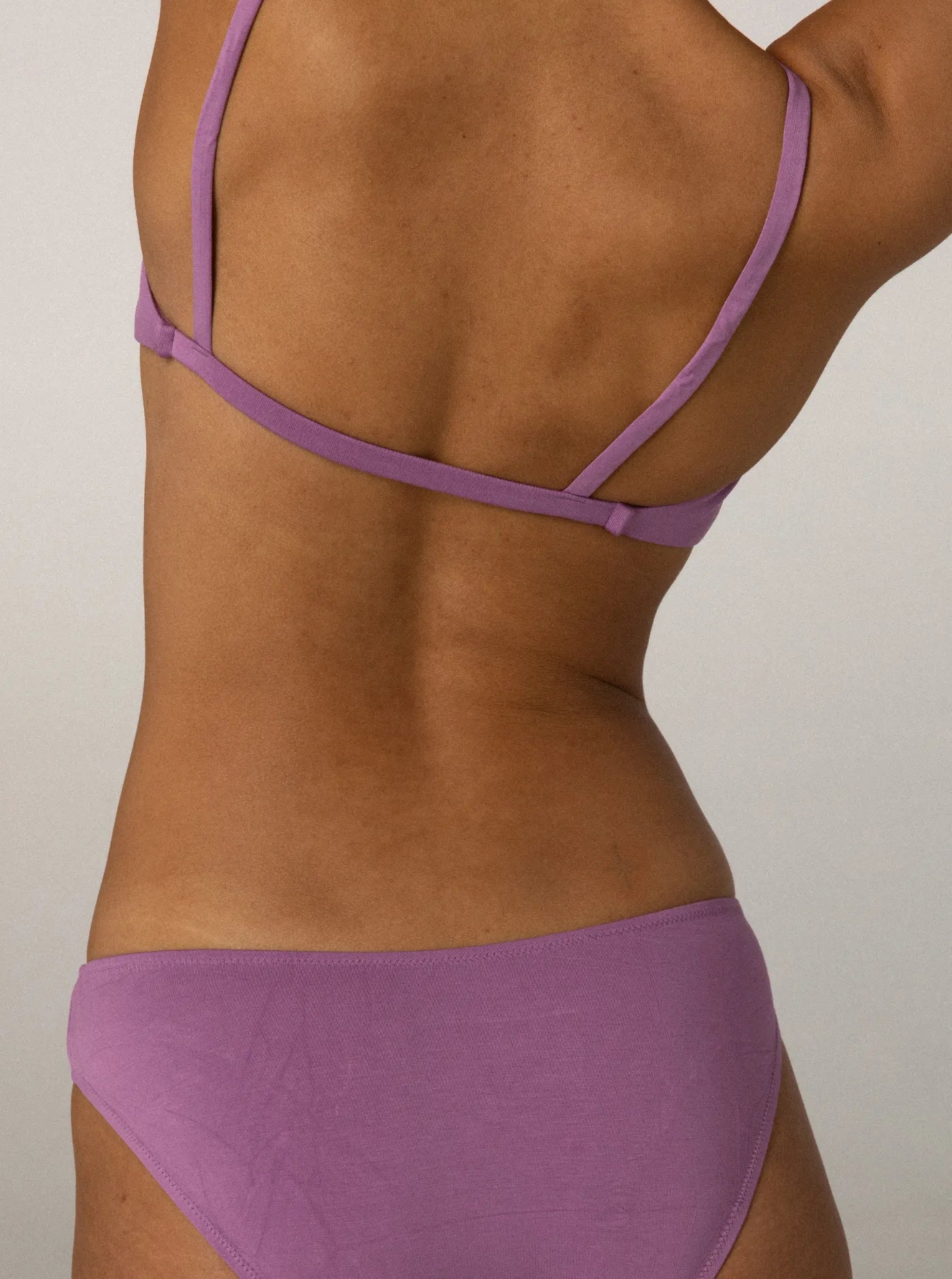 Leo High Cut Bra Plum