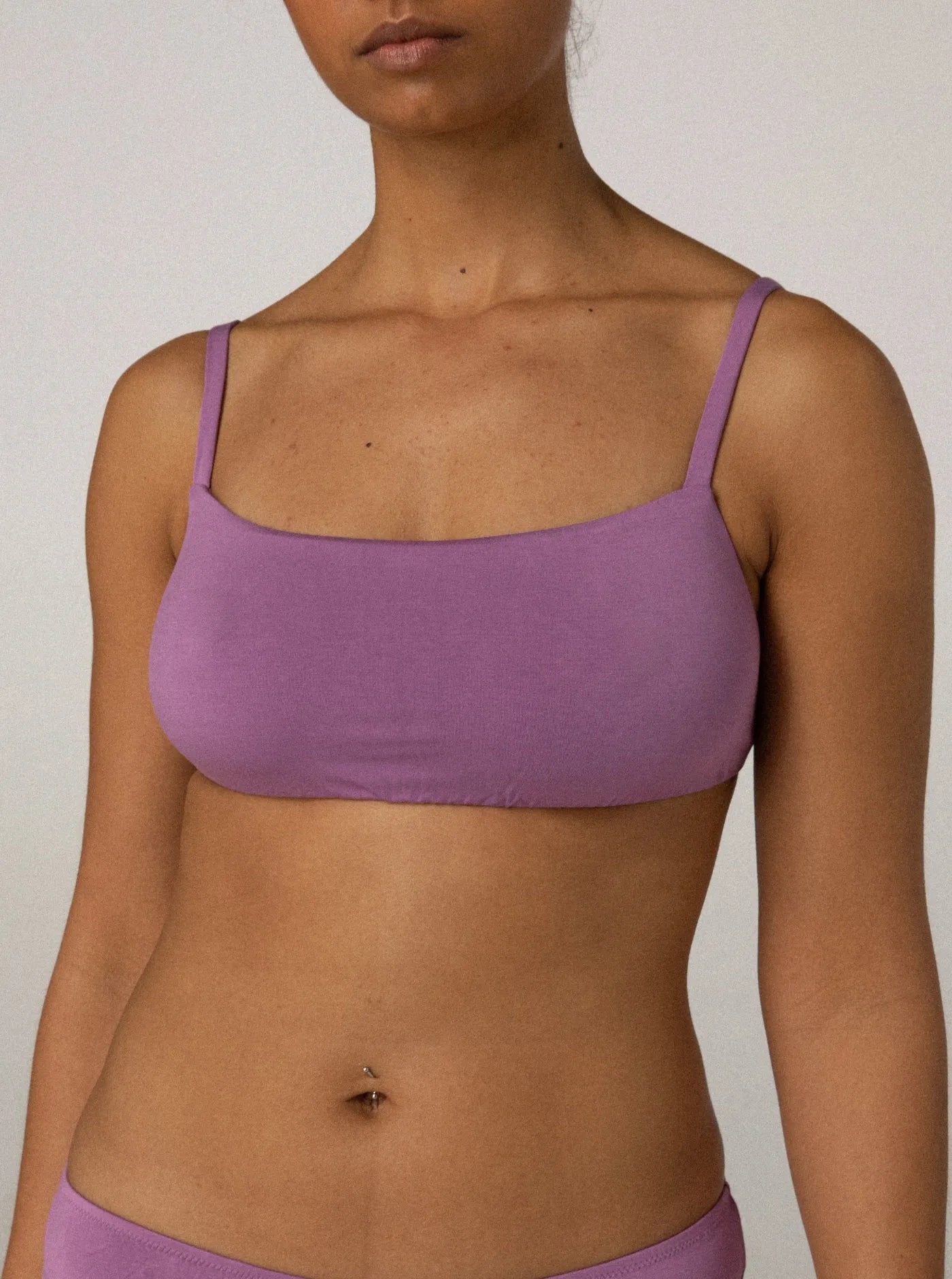 Leo High Cut Bra Plum
