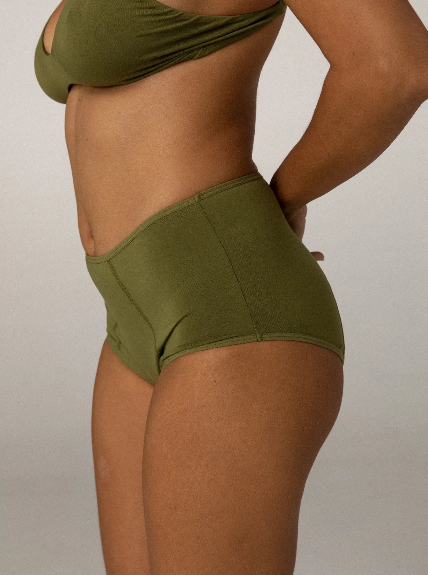 Period & Leakproof Full Brief Olive